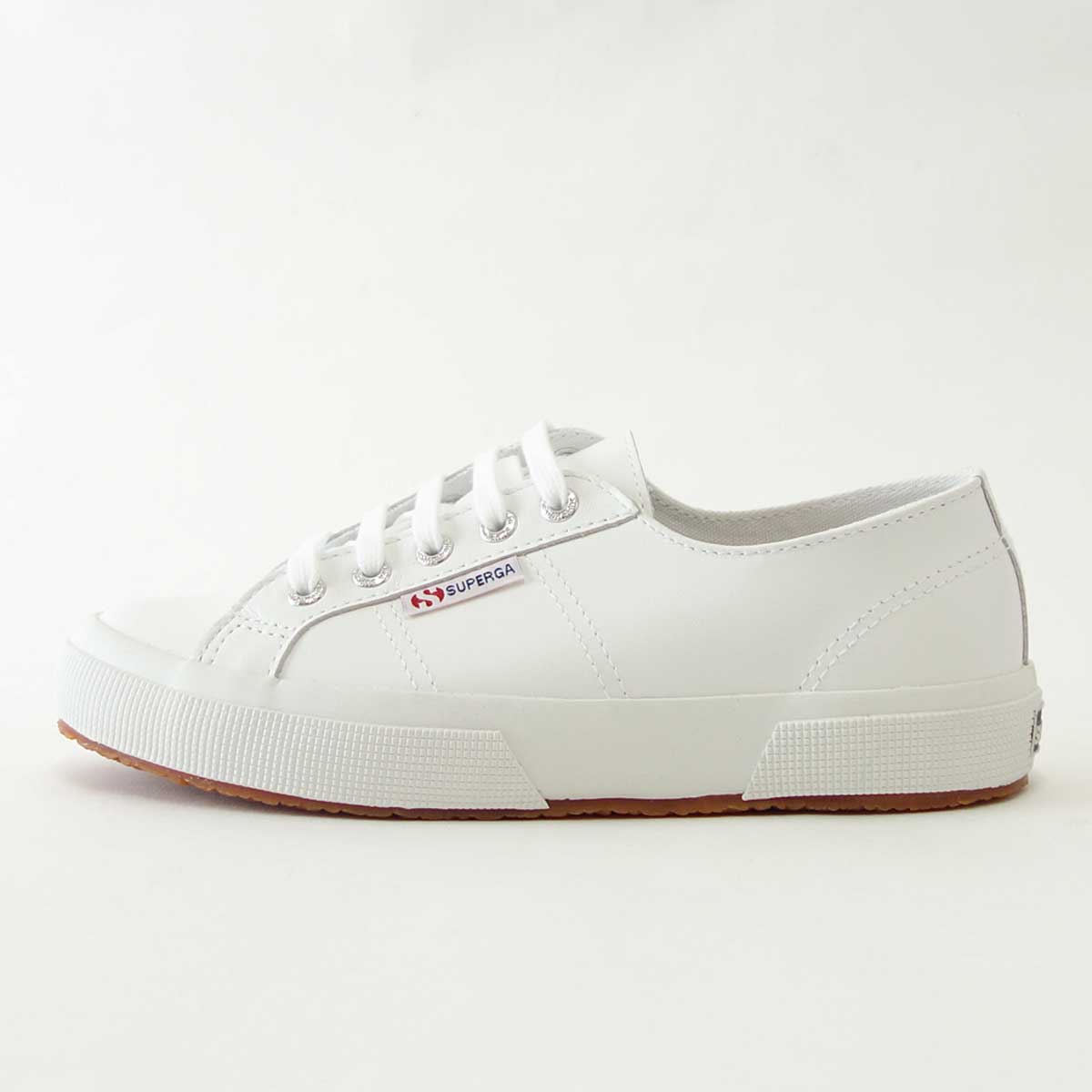 スペルガ SUPERGA 2750 NAPLNGCOTU(ユニセックス)White (S8115BW) 風合いの良い天然皮革スニーカー 「靴」