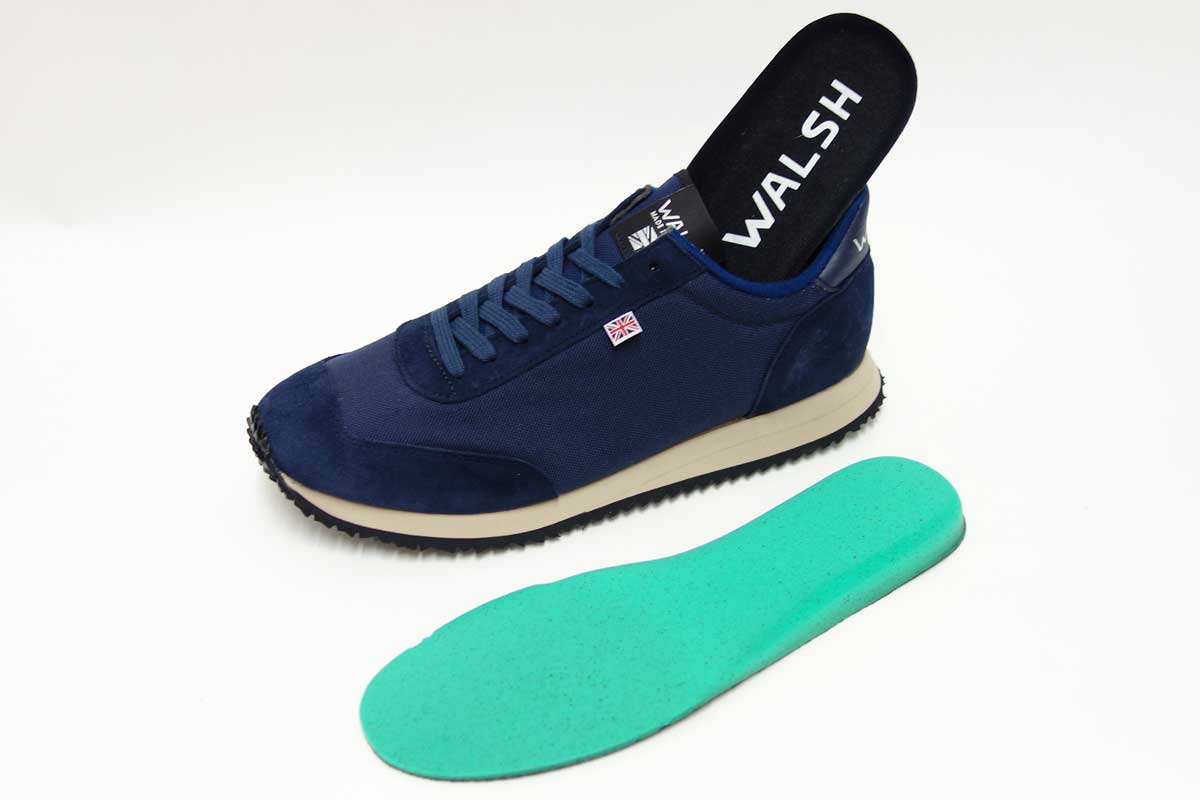 WALSH ウォルシュ TOR50065(ユニセックス) Tornado 17 カラー:ネイビー(英国製)  スエード&ナイロンのランニングスニーカー 「靴」