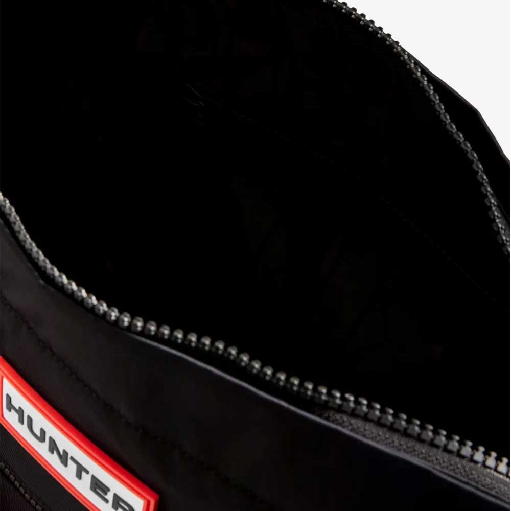 ハンター HUNTER UBS1201KBM ナイロン ミディアム トップ クリップ トート バッグ (カラー:ブラック / レッド ストライプ) トートバッグ ショルダーバッグ