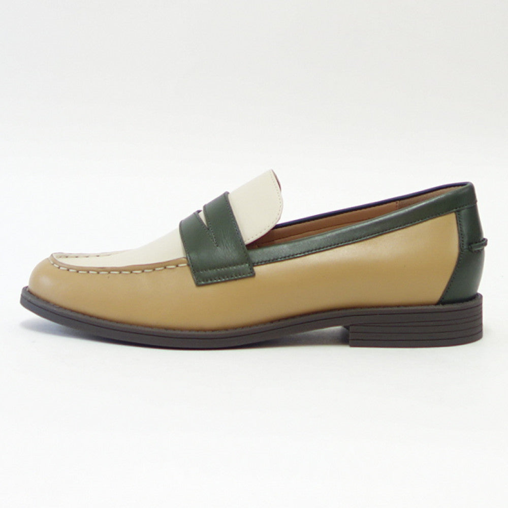 【SALE 30%OFF】 コールハーン COLE HAAN ソフィア ローファー w24678 アイボリー / ダーク コンブ グリーン / バーチ (レディース) 天然皮革 ローファー 「靴」