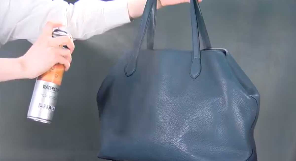 コロニル Collonil ウォーターストップ 400(ドイツ製) フッ素配合 オールマイティ 防水スプレー (お得な業務用サイズ) ウール ナイロン ゴアテックス 合皮 ダウン ウェア バッグ 通気性 革 本革 レザー 撥水スプレー