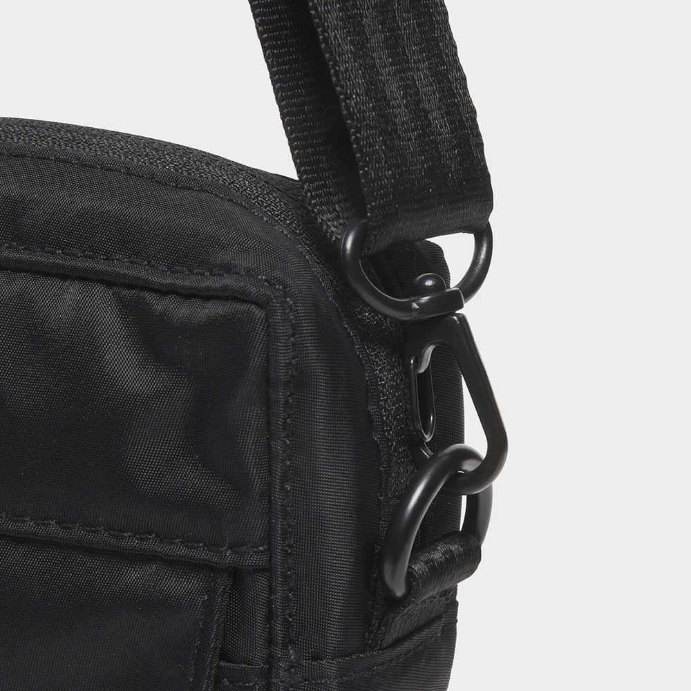エーグル AIGLE ZNH124J 005 ナターシャ スクェアポーチ w エコバッグ カラー:ブラック