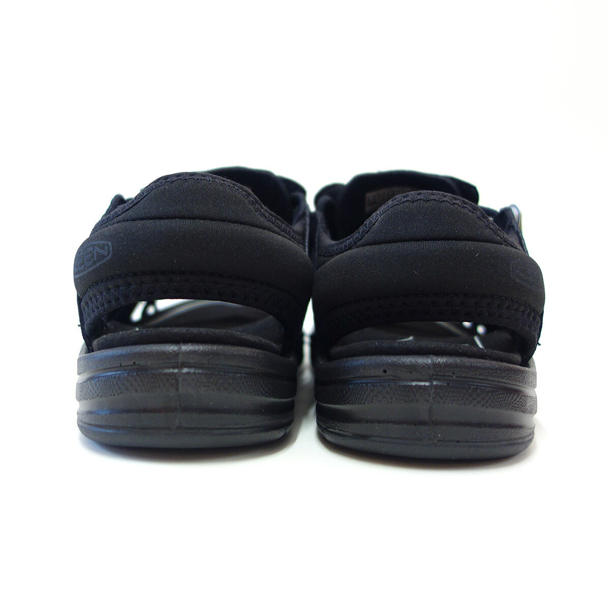 KEENキーンUNEEK2OT(ユニークツーオーティー)1027290(メンズ)カラー:Black/Blackスニーカーサンダルアフタースポーツシューズオフィスシューズガーデニングシューズキャンプシューズ「靴」