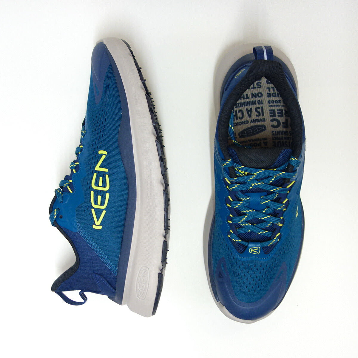 KEENキーンWK4501028912ダブルケー450ウォーキングシューズカラー:LegionBlue/EveningPrimroseウォーキング(メンズ)「靴」