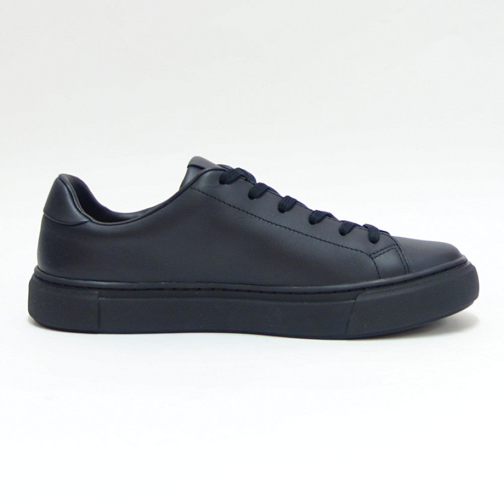 フレッドペリーFREDPERRYB5310774(ユニセックス)B71LEATHERカラー:Black/Goldレザースニーカークラシックデザイン「靴」