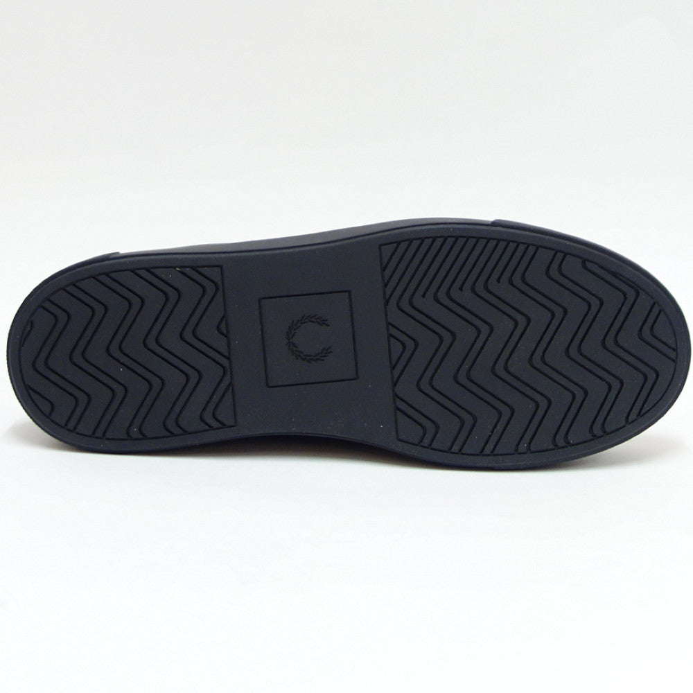 フレッドペリーFREDPERRYB5310774(ユニセックス)B71LEATHERカラー:Black/Goldレザースニーカークラシックデザイン「靴」