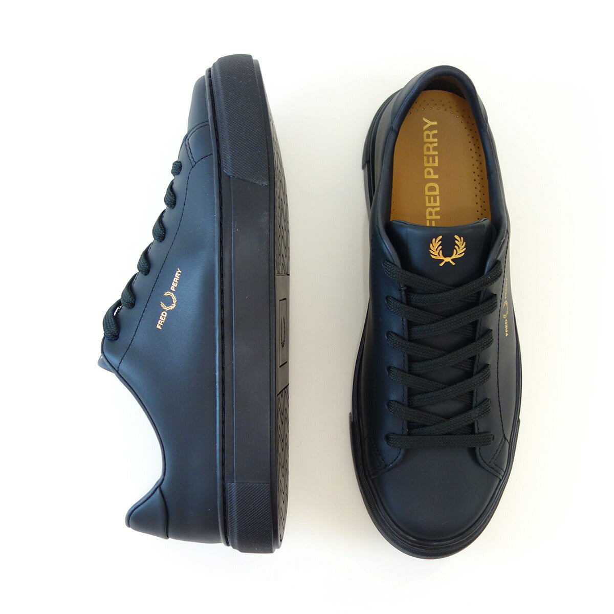 フレッドペリーFREDPERRYB5310U77(ユニセックス)B71LEATHERカラー:NightGreen/Goldレザースニーカークラシックデザイン「靴」