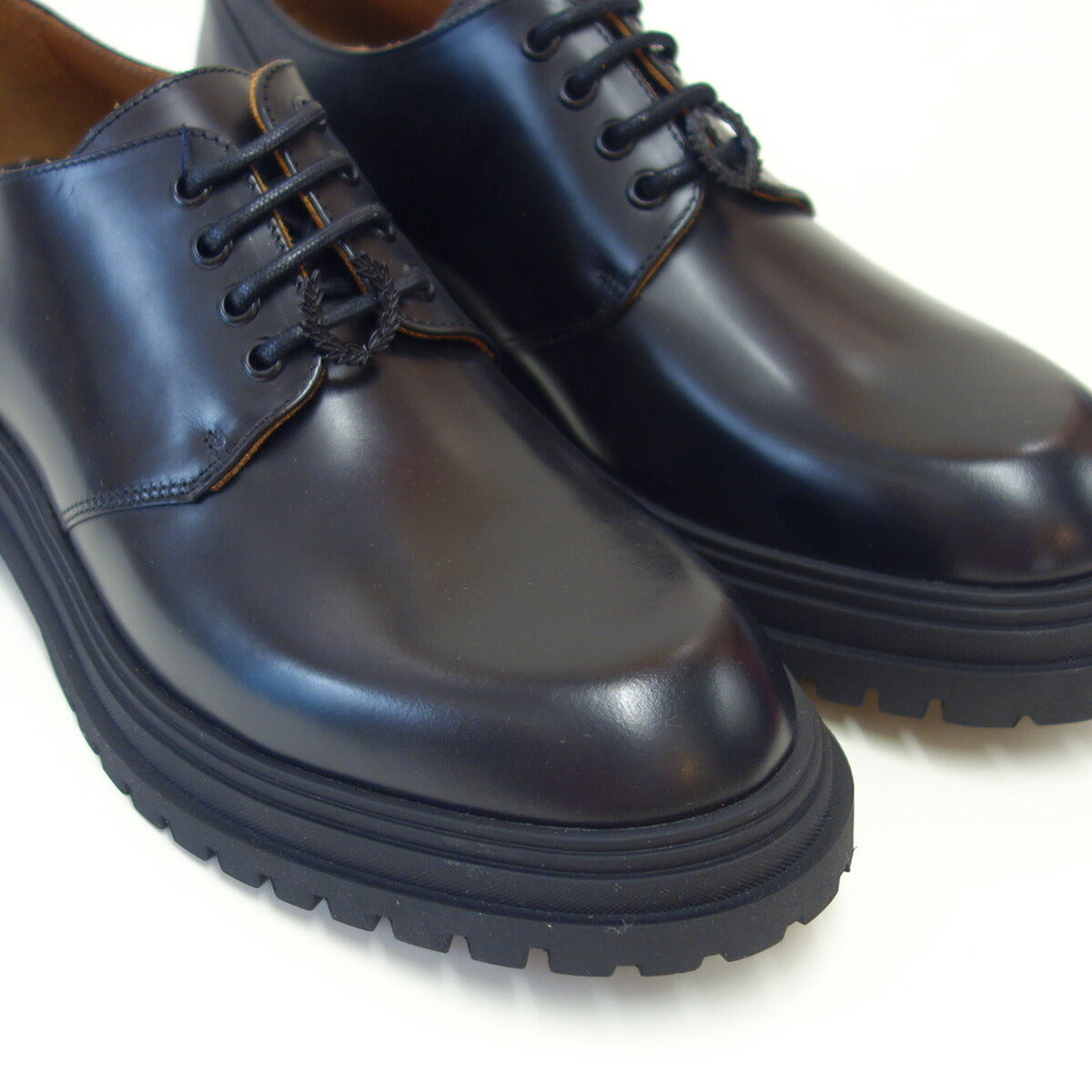 フレッドペリーFREDPERRYB5318102(ユニセックス)FredPerryDerbyLeatherカラー:ブラックレースアッププレーントゥ「靴」