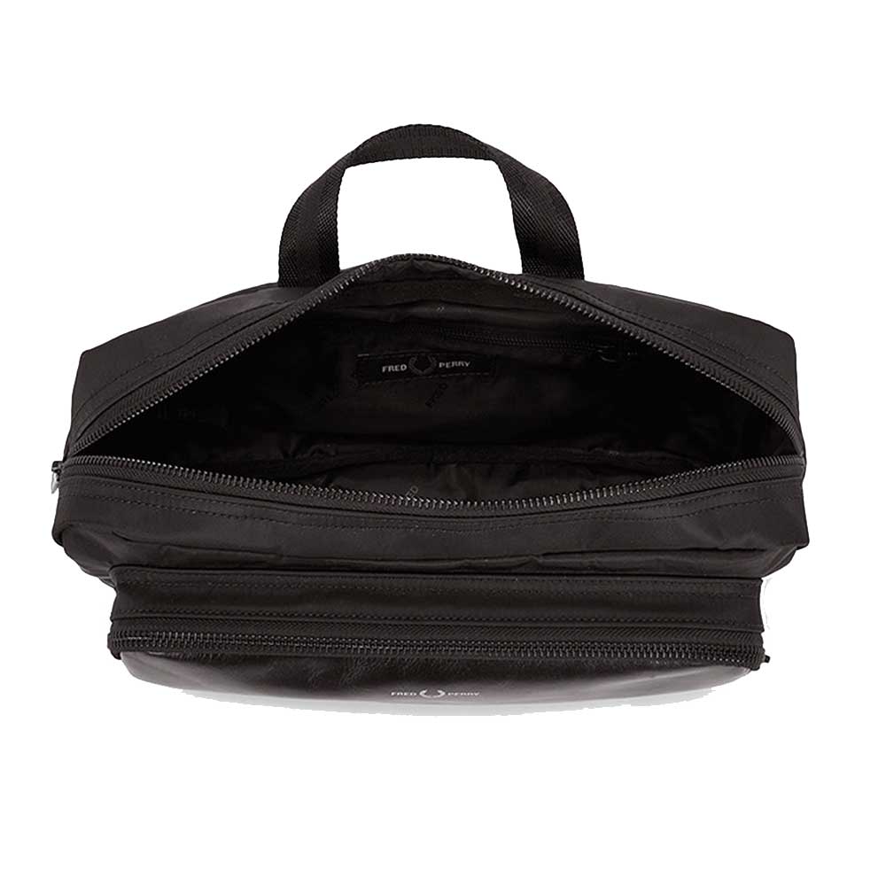 FREDPERRYフレッドペリーNylonTwillLeatherXbodyBagL7280774(BLACK/GOLD)クロスバッグボディバックウェストバッグ