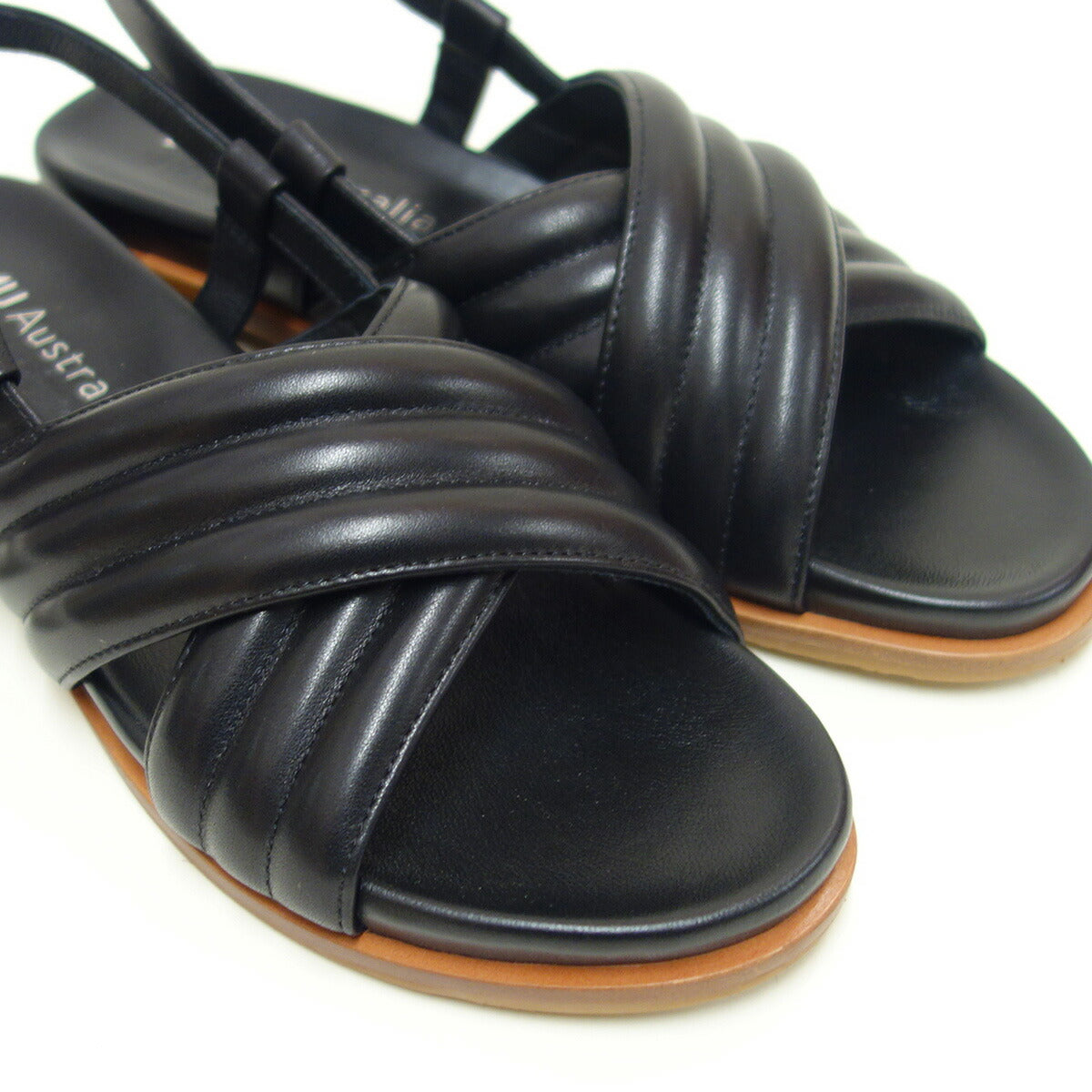 エミューEMUW13017Borradaileレザーフラットサンダル(レディース)カラー:ブラックレザーサンダルフラットシューズリゾート「靴」