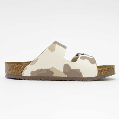 BIRKENSTOCK（ビルケンシュトック） ARIZONA（アリゾナ）キッズサンダル 1019324 Desert Soil Camo Almond  ビーチサンダル 子ども靴「靴」