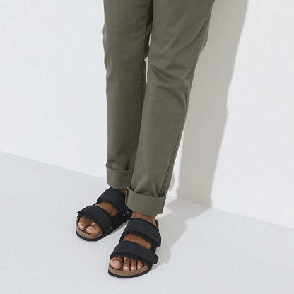 ビルケンシュトックBIRKENSTOCKUji（ウジ）1024810ブラック（ヌバック/スエードレザー）（メンズサンダルレギュラーフィット）「正規輸入品」「靴」