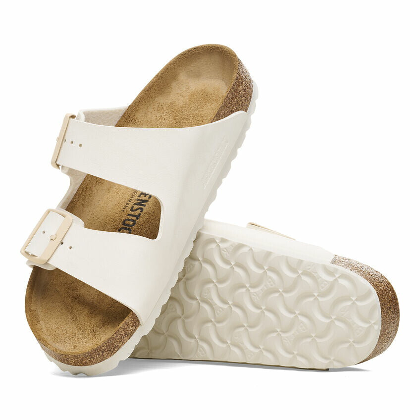 BIRKENSTOCKビルケンシュトックARIZONA（アリゾナ）エッグシェル1027339（ナローフィット幅狭）ドイツ生まれの快適サンダル「靴」