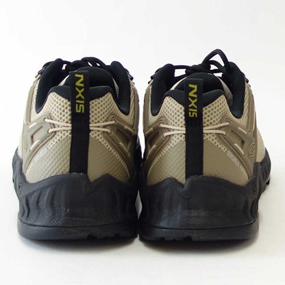 KEEN キーン NXIS EVO WP 1027790  ネクシス エヴォ ウォータープルーフ カラー：Plaza Taupe/Citronelle ライトハイキングシューズ ウォーキング トレッキング トラベル（メンズ）「靴」