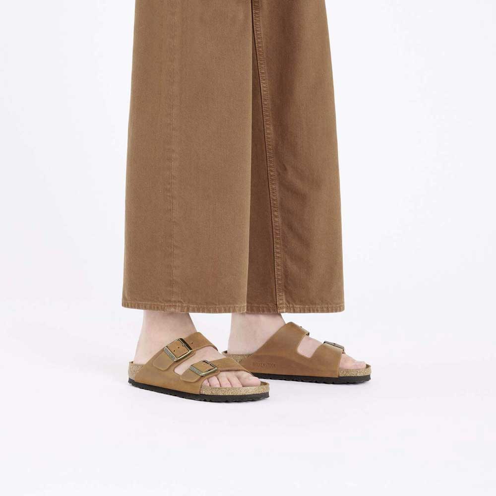 BIRKENSTOCKビルケンシュトックARIZONA（アリゾナ）コニャック1028272（レギュラーフィット幅広）天然皮革メンズサンダルビルコフロー「靴」