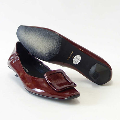 RABOKIGOSHI works（ラボキゴシ ワークス） 12629 レッドブラウンエナメル  キトゥーンヒールモチーフパンプス  天然皮革 3cmヒール スリップオン シューズ「靴」