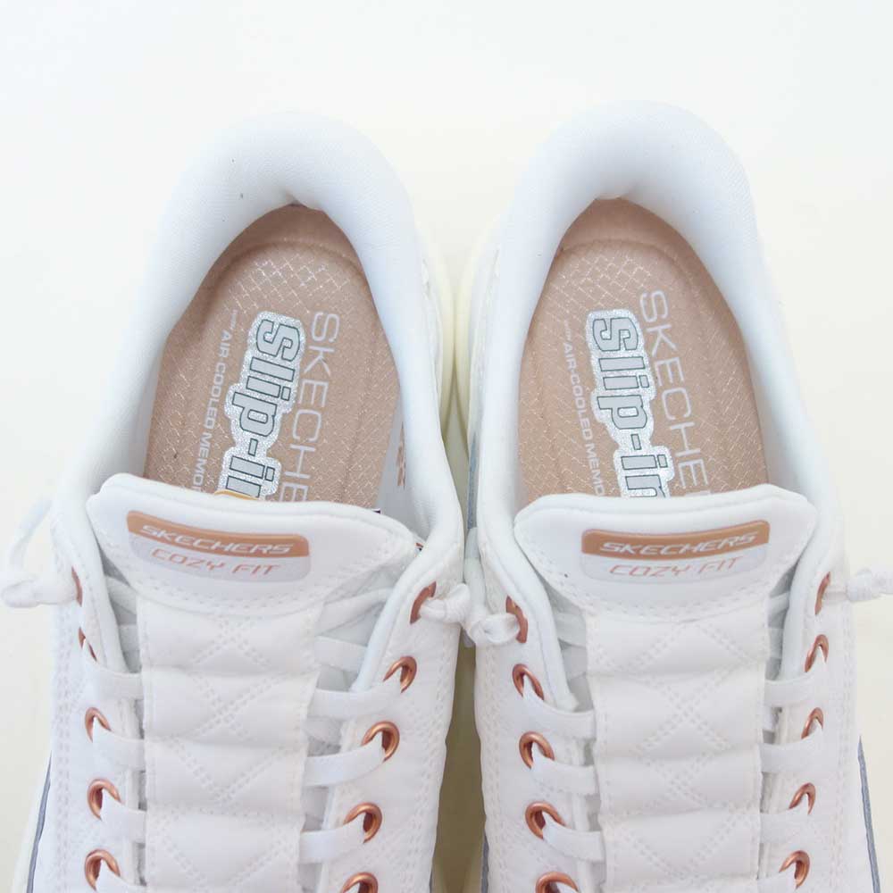 スケッチャーズSKECHERSCONTOURFOAMコージーフィット150413WTRGホワイト/ローズゴールド（レディース）コンツアーフォーム人工繊維ストレッチスリッポンスニーカーレディースハンズフリー洗濯機洗い可能「靴」