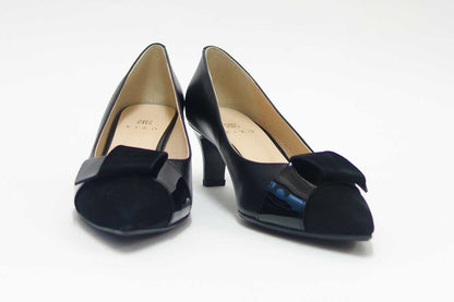 EIZO エイゾー 15235 ブラック 上質レザーのリボンパンプス（5.5cmヒール） 「靴」