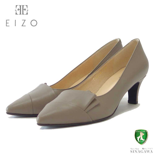 EIZO エイゾー 15362 グレージュ 上質レザー プリーツモチーフポインテッドパンプス（5.5cmヒール） 「靴」