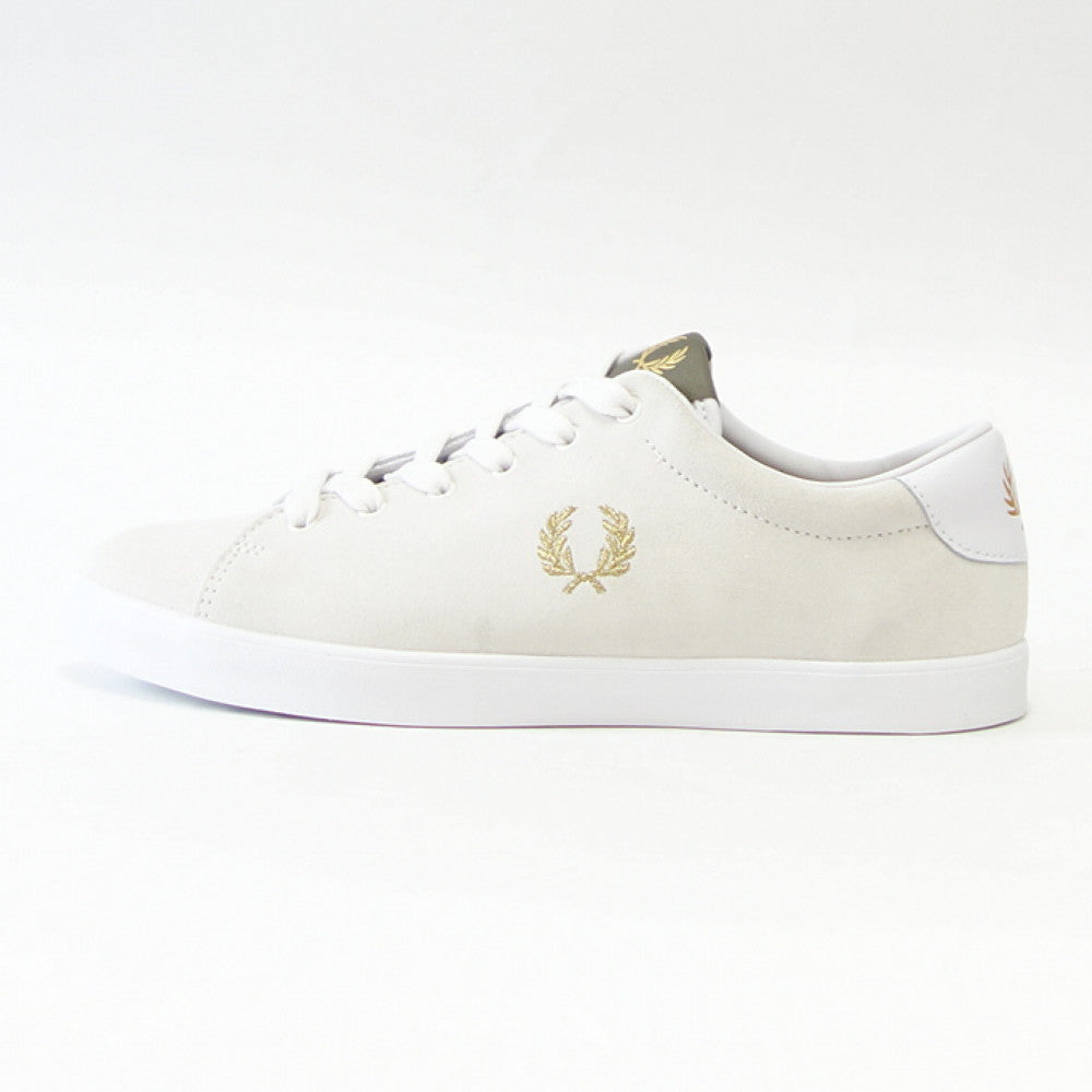 FREDPERRYフレッドペリーB2345100（ユニセックス）LOTTIESUEDEカラー：WHITE天然皮革のローカットスニーカー「靴」