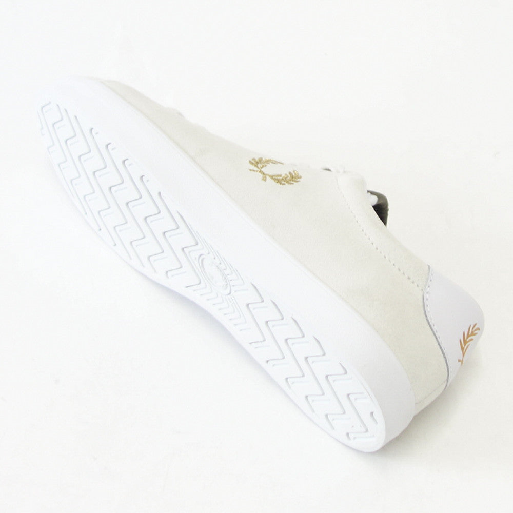FREDPERRYフレッドペリーB2345100（ユニセックス）LOTTIESUEDEカラー：WHITE天然皮革のローカットスニーカー「靴」
