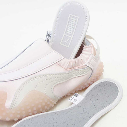 プーマPUMAモストロヴィーナススニーカー40550901JasmineFlower-WarmWhite（レディース）スリッポンバレエシューズスニーカー「靴」