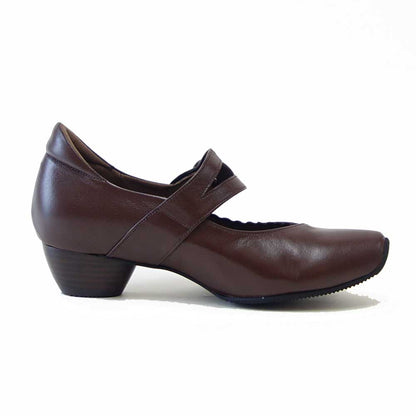 VIGEVANOビジェバノ4104ダークブラウン（日本製）ゆったりEEEEストラップパンプス「靴」母の日おすすめギフト