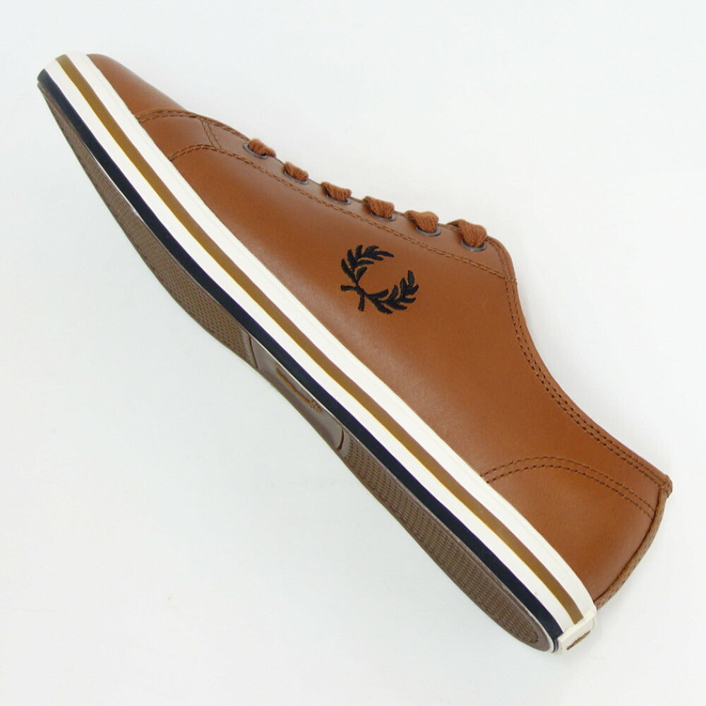 FRED PERRY フレッドペリー  B4333 C55（ユニセックス）KINGSTON LEATHER カラー：Tan  天然皮革 ローカットスニーカー テニスシューズ  「靴」