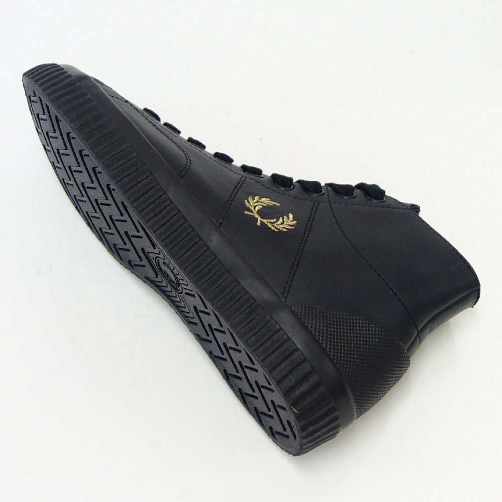 FRED PERRY フレッドペリー  B4358 102（ユニセックス）HUGHES MID LEATHER カラー：ブラック  天然皮革 ミッドカットスニーカー テニスシューズ  「靴」