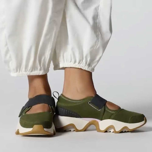 ソレルSORELNL5107（レディース）キネティックインパクト2メリージェーン：UtilityGreenGum(355)スエード&ストレッチスリッポンシューズ「靴」