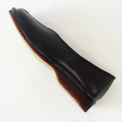 SAYA（サヤ） 51151 ブラック 天然皮革 プラット製法シューズ フラットクレープソール 丸トゥ「靴」