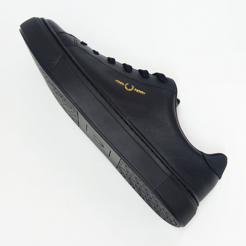 フレッドペリー FRED PERRY  B5311 102（ユニセックス）B71 Tumbled Leather カラー：ブラック レザースニーカー  クラシックデザイン 「靴」