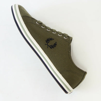 FRED PERRY フレッドペリー  B5315 Q55（ユニセックス）KINGSTON HEAVY CANVAS / SUEDE カラー：UNIFOME GREEN  天然皮革 ローカットスニーカー テニスシューズ  「靴」