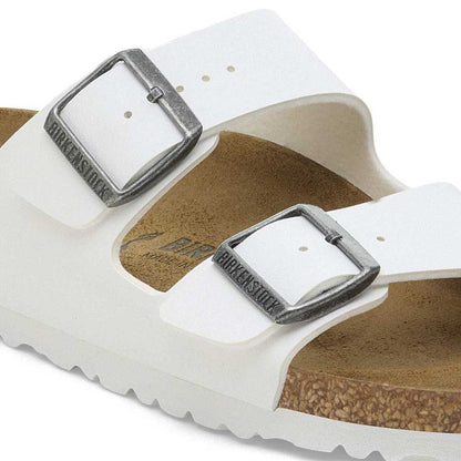 BIRKENSTOCKビルケンシュトックARIZONA（アリゾナ）ホワイト552683（ナローフィット幅狭）ドイツ生まれの快適サンダル「靴」