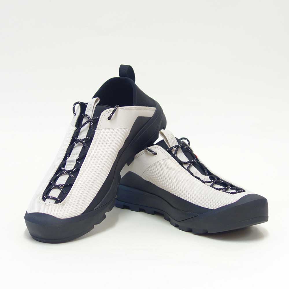 MAMMUTマムートAlnascaHybridLowMen302006600（メンズ）カラー：moonbeam-black(00840)アウトドアスニーカーウォーキングシューズハイキングシューズ「靴」