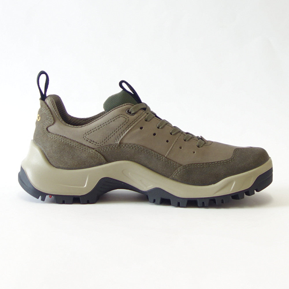 エコー ECCO OFFROAD MEN'S SHOE  グリーン (TARMAC)  82234455894（メンズ）天然皮革 ウォーキング シューズ  コンフォート レザースニーカー ハイキング 旅行 「靴」