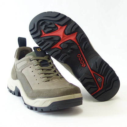 エコー ECCO OFFROAD MEN'S SHOE  グリーン (TARMAC)  82234455894（メンズ）天然皮革 ウォーキング シューズ  コンフォート レザースニーカー ハイキング 旅行 「靴」