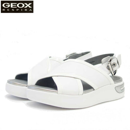 【SALE 50%OFF】 ジェオックス GEOX  D 92CMA ホワイト（レディース）天然皮革の中厚底サンダル 「靴」