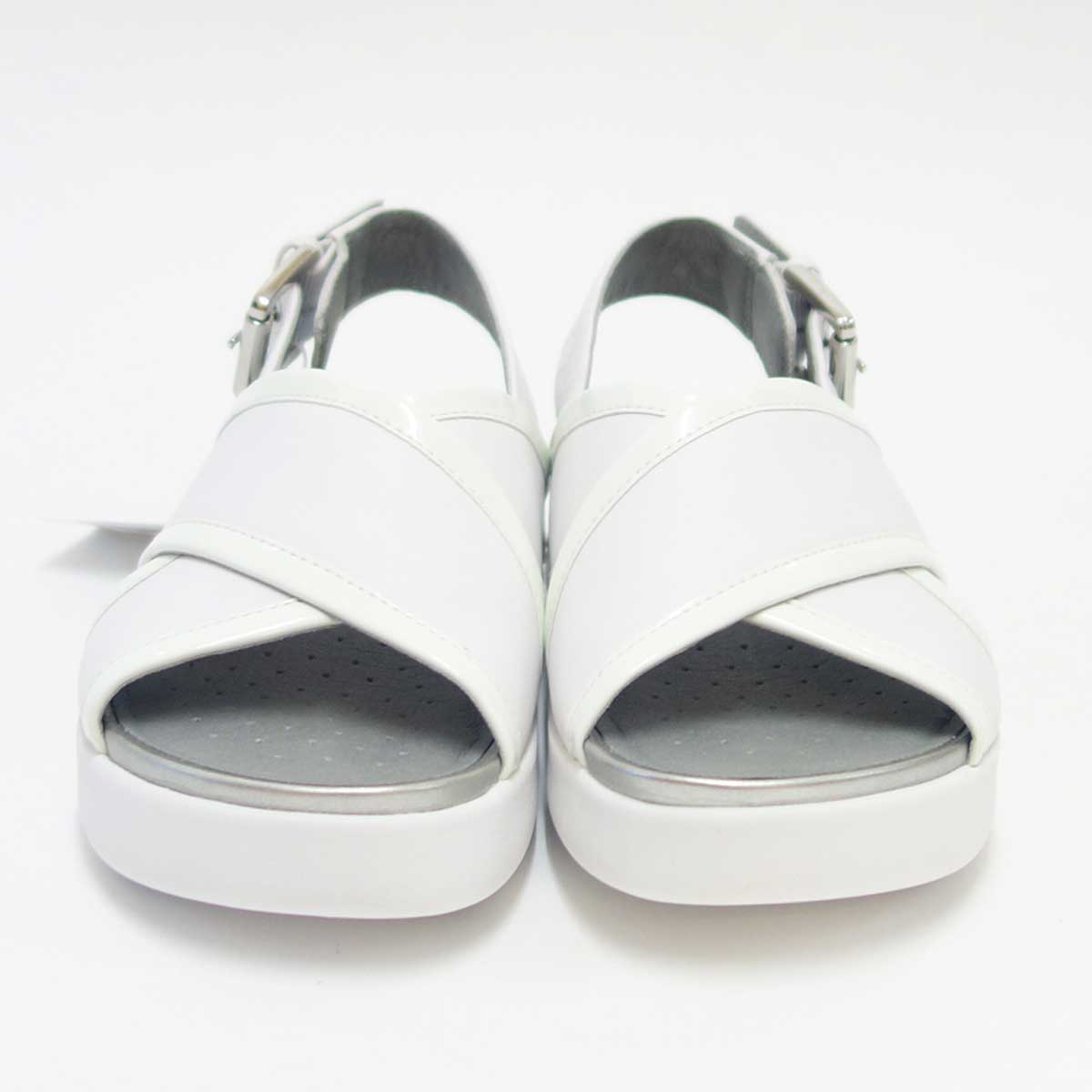 【SALE 50%OFF】 ジェオックス GEOX  D 92CMA ホワイト（レディース）天然皮革の中厚底サンダル 「靴」