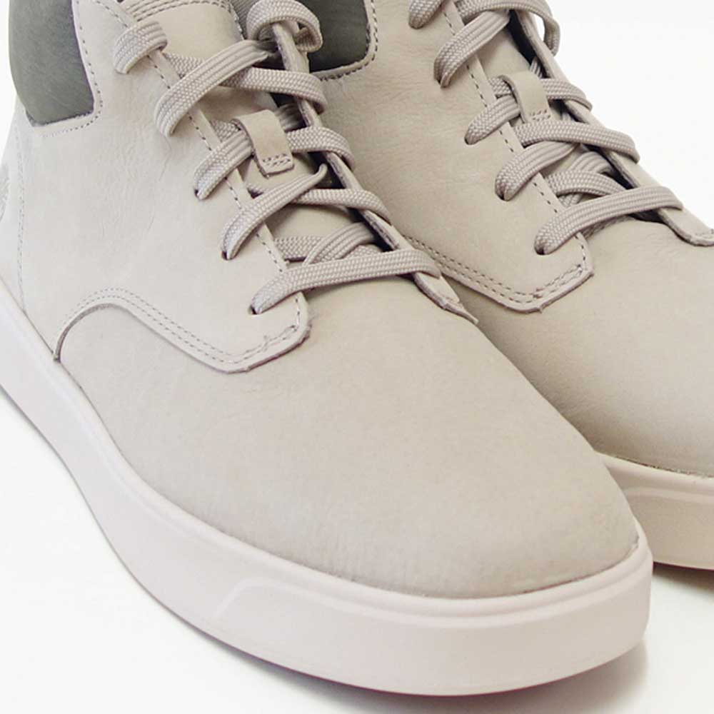 Timberlandティンバーランドa6bw6e02EMERSONSTREETChukka（ライトトープ）ヌバックレザーチャッカブーツアウトドアウォーキングアンクルブーツ「靴」
