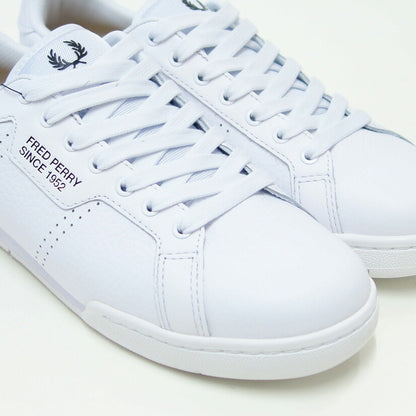 FREDPERRYフレッドペリーB1315134（ユニセックス）B722TEXTUREDLEATHER/SNCE1952カラー：WHITE天然皮革のローカットスニーカー「靴」