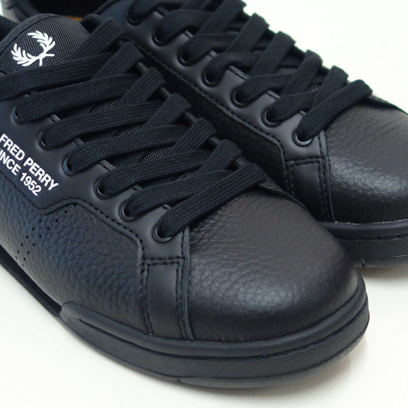 FREDPERRYフレッドペリーB1315220（ユニセックス）B722TEXTUREDLEATHER/SNCE1952カラー：BLACK天然皮革のローカットスニーカー「靴」