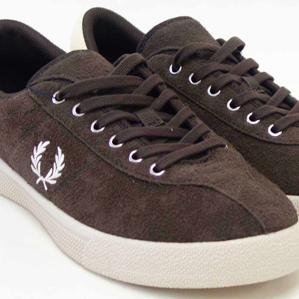 FREDPERRYフレッドペリーB2328Q21（メンズ）TENNISSHOESUEDE（テニスシュースエード）カラー：BURNTTABACCO天然皮革ローカットスニーカー「靴」