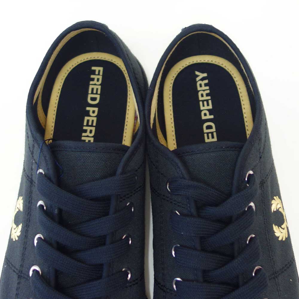 FREDPERRYフレッドペリーB233290A（メンズ）B708VINTAGETENNISCANVAS（ヴィンテージテニスキャンバス）カラー：ブラックローカットスニーカー「靴」