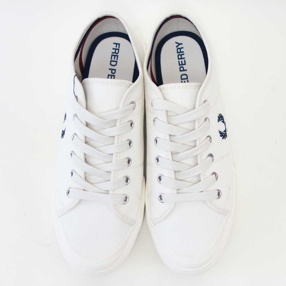 FREDPERRYフレッドペリーB2332T60（メンズ）B708VINTAGETENNISCANVAS（ヴィンテージテニスキャンバス）カラー：スノーホワイトローカットスニーカー「靴」