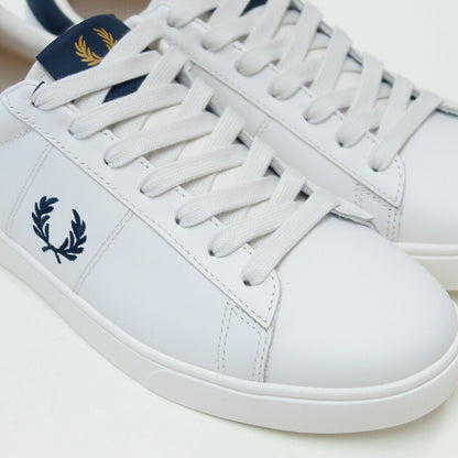 FREDPERRYフレッドペリーB4334303（ユニセックス）SPENCERLEATHER（スペンサーレザー）カラー：SNOWWHITE天然皮革のローカットスニーカー「靴」
