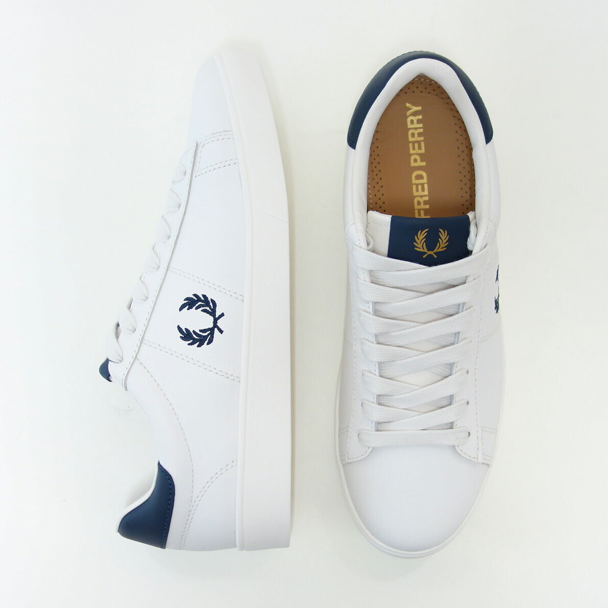 FREDPERRYフレッドペリーB4334303（ユニセックス）SPENCERLEATHER（スペンサーレザー）カラー：SNOWWHITE天然皮革のローカットスニーカー「靴」