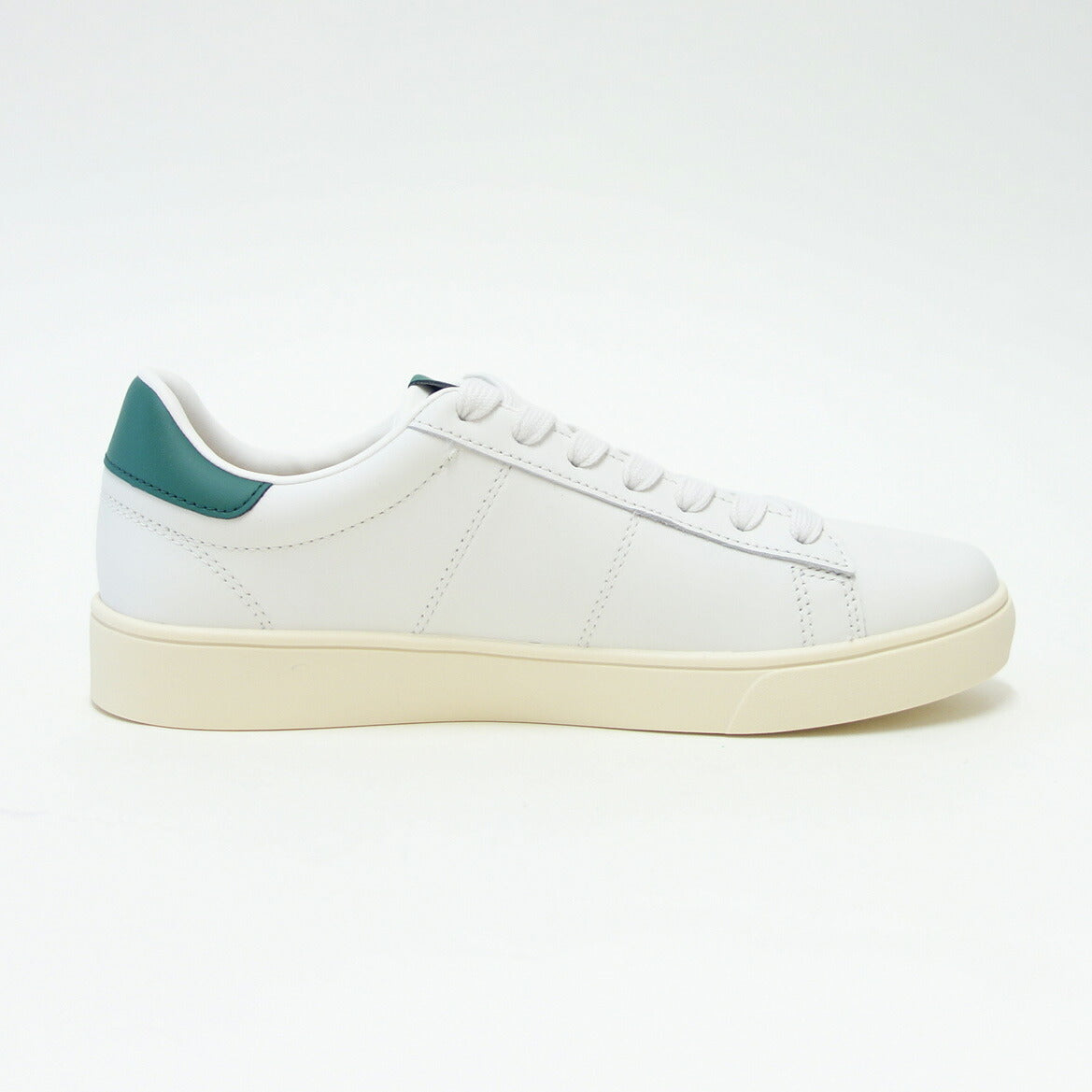 FREDPERRYフレッドペリーB4334D06（ユニセックス）SPENCERLEATHER（スペンサーレザー）カラー：LIGHTECRU天然皮革のローカットスニーカー「靴」