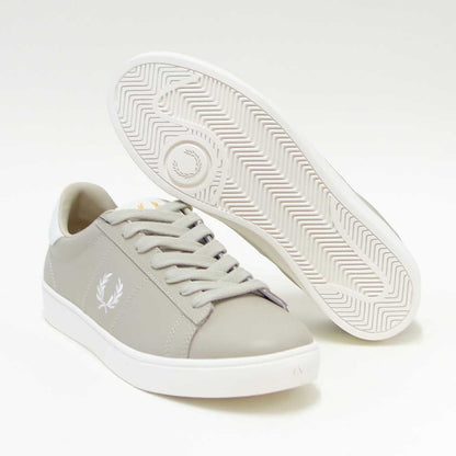 FREDPERRYフレッドペリーB4334P04（ユニセックス）SPENCERLEATHER（スペンサーレザー）カラー：LIGHTOYSTER天然皮革のローカットスニーカー「靴」