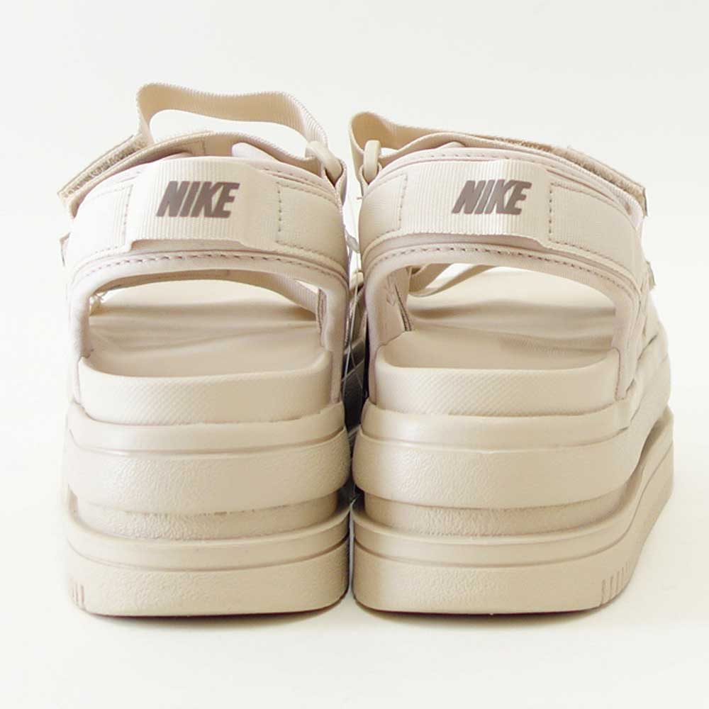NIKEナイキウィメンズアイコンクラシックサンダルDH0223102サンドドリフト/ミンクブラウン/ヘンプ（レディース）NIKEWICONCLASSICSANDAL厚底バックストラップ「靴」